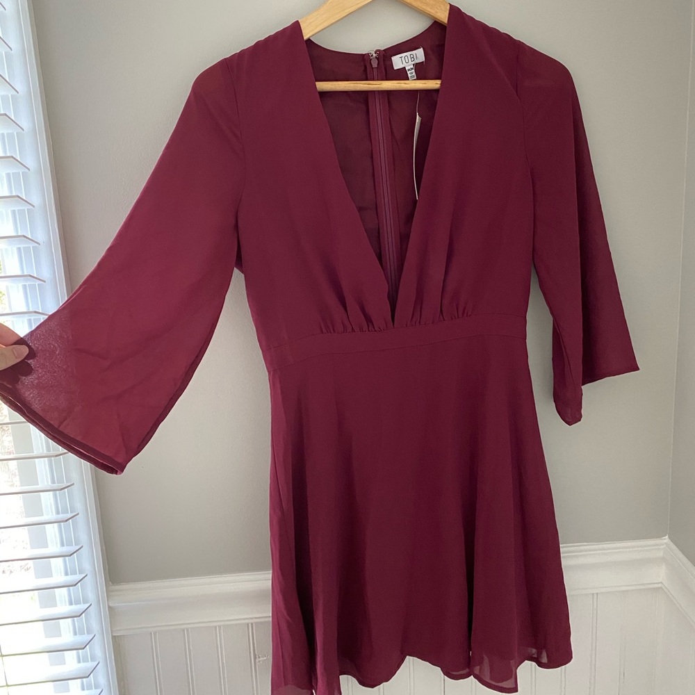 NEVER WORN Tobi Plum Dress